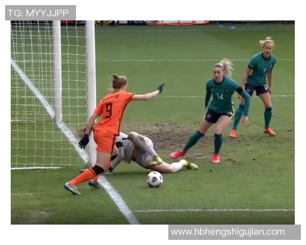 小人足球传奇：一位球星如何突破自我成为全球偶像